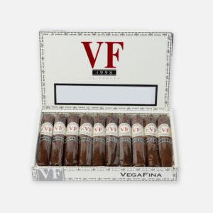 سيجار فيغافينا 1998، عرض أنيق في علبة.