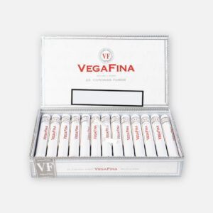 سيجار فيغافينا كورونا توبو في علبة بيضاء أنيقة.
