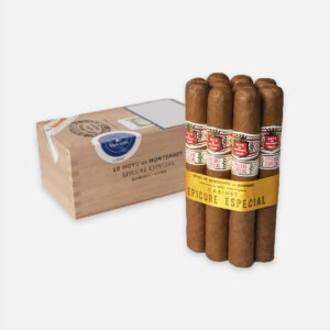 سيجار هويو دي مونتيري إبيكيور إسبيسيال الكوبي في صندوق خشبي.
