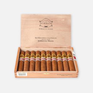 سيجار سان كريستوبال دي لا هابانا الكوبي الفاخر في صندوق خشبي.