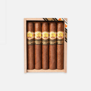 سيجار كوهيبا إديسيون ليميتادا 2018 في صندوق خشبي.