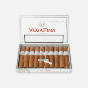 فيجافينا شورت روبوستو، سيجار مصنوع يدويًا في عبوات أنيقة.