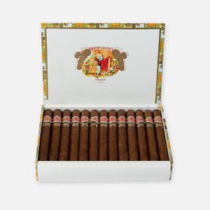 سيجار روميو وجولييت الكوبي في علبة أنيقة.