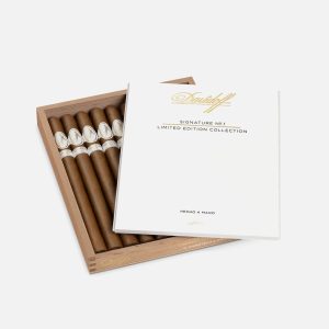 مجموعة دافيدوف سيغناتشر رقم 1 إصدار محدود، عرض أنيق.