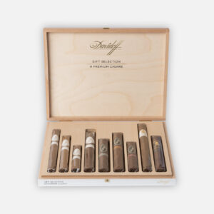 مجموعة هدايا دافيدوف، علبة سيجار فاخرة مع عرض أنيق.