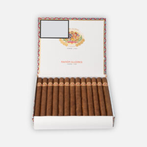 سيجار رامون ألونيس الكوبي في علبة عرض أنيقة.