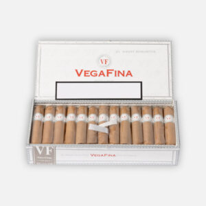 سيجار فيجافينا شورت روبوستو في علبة تقديم أنيقة.