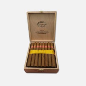 عرض سيجار بارتاجاس 8-9-8 في صندوق خشبي أنيق.